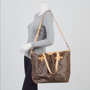 LOUIS VUITTON Palermo GM Shoulder Bag Monogram